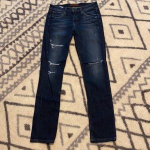 Ripped boyfriend slim jeans